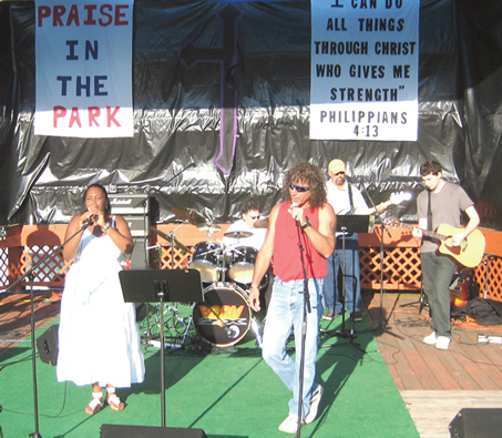 Trinity Praise in the Park
